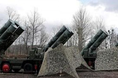 Nga triển khai hệ thống S-400 ở Libya?