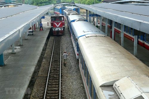 Nới lỏng quy định đổi, trả vé tàu trong đợt dịch COVID-19