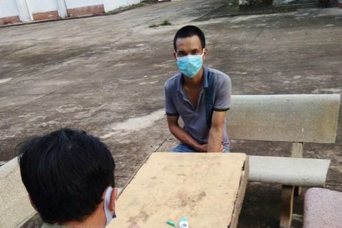 Bình Phước: Bắt một đối tượng cố gắng vượt biên trốn cách ly