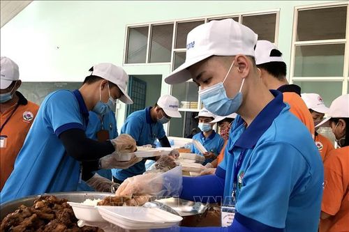 Những tấm lòng thơm thảo vì các sĩ tử mùa thi