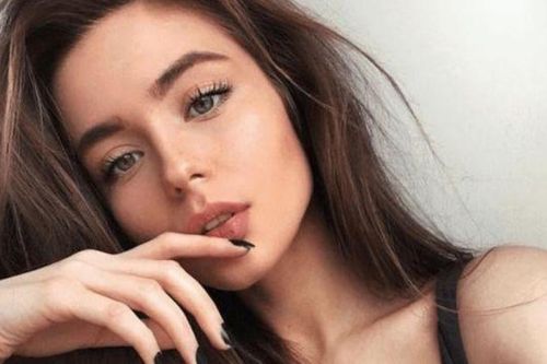 Tạm biệt nối mi, 7 loại thực phẩm này sẽ giúp lông mi của bạn mọc dài tự nhiên