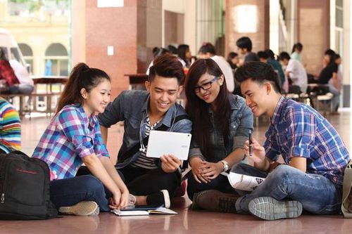 Sinh viên mới ra trường tham vọng cao hơn nhóm có kinh nghiệm