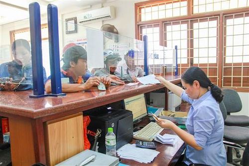 Hỗ trợ hơn 32 tỉ đồng tiền điện cho khách hàng bị ảnh hưởng COVID-19