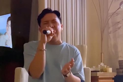 Trấn Thành cover 'Hoa nở không màu'