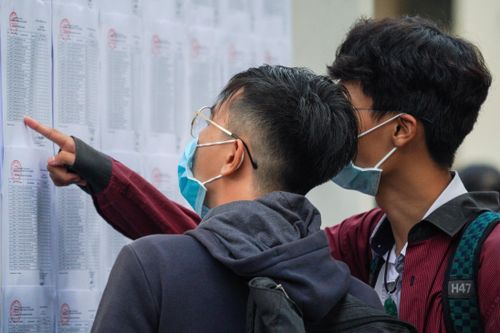 Tranh luận về câu hỏi phòng, chống dịch Covid-19 trong đề thi Sinh học