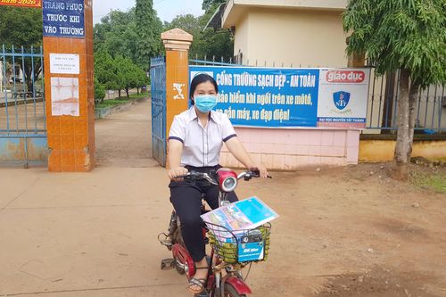 Nhầm học sinh giỏi được miễn thi, giám thị ở Bình Phước bị kỷ luật