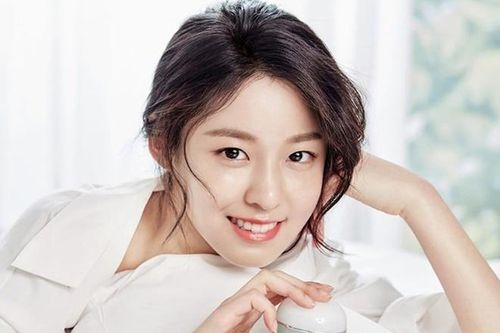 Khán giả yêu cầu cắt vai của Seolhyun