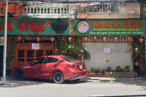 Hải Phòng đóng cửa quán ăn trên phố Cầu Đất, phun khử trùng các tuyến phố chính