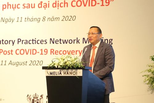 Linh hoạt các chính sách, quy định để ứng phó với COVID-19