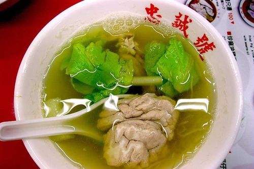 Loạt món súp kinh dị của các nước khiến du khách 'khóc thét'