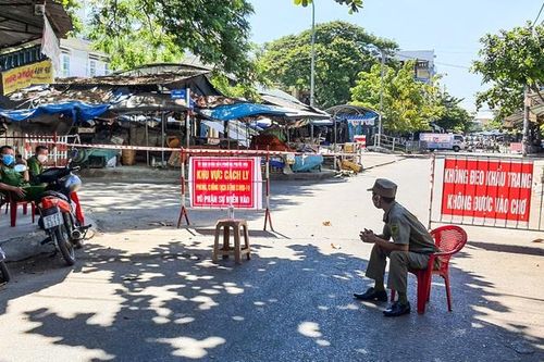 Quảng Nam: Phong tỏa khẩn cấp tổ dân phố và chợ đêm Tam Kỳ