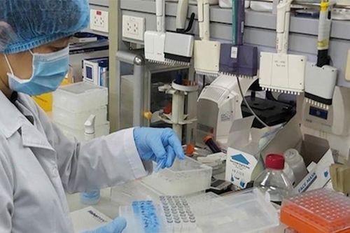 Hà Nội: Xét nghiệm PCR gặp khó do thiếu vật tư