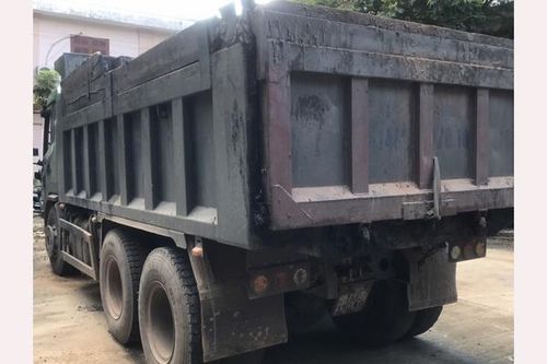 Làm rõ clip CSGT ghì cổ, đấm liên tiếp vào mặt tài xế