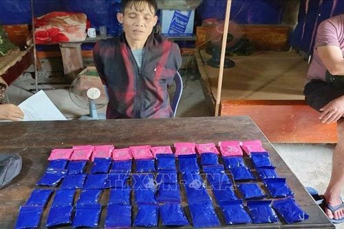 Vừa ra tù lại câu kết lập đường dây mua bán ma túy từ Lào về Việt Nam