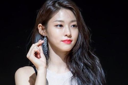 Cư dân mạng yêu cầu Seolhyun (AOA) rời khỏi bộ phim 'Day and Night' sau phốt làm ngơ, nhà sản xuất nói gì?