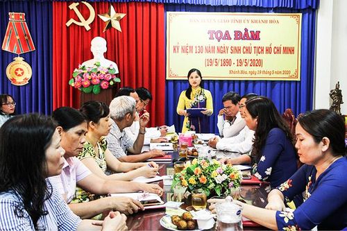 Không ngừng nâng cao chất lượng sinh hoạt chi bộ