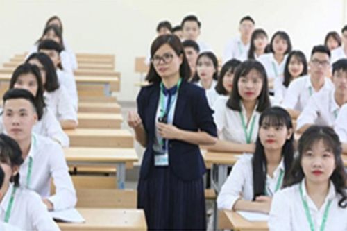 Thực hiện nâng chuẩn giáo viên theo lộ trình
