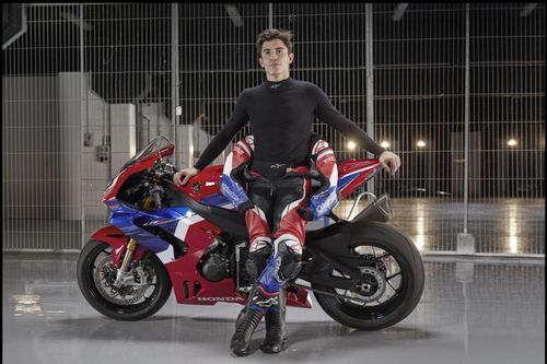 Honda CBR1000RR-R Fireblade 2020 hoàn toàn mới ra mắt thị trường Việt Nam, giá từ 949 triệu đồng