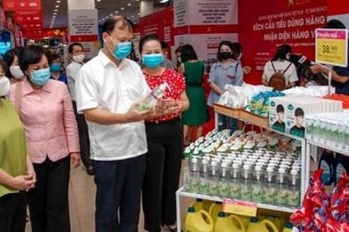 Chuyển đổi số - Hướng tất yếu cho xuất khẩu thời COVID-19