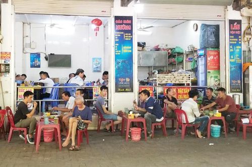 Không mải kinh doanh, 'quên' phòng dịch