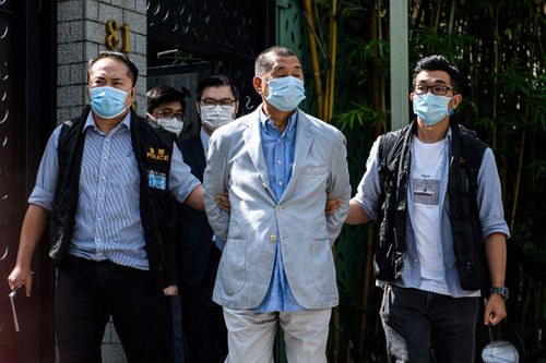 Đại gia truyền thông Hong Kong bị bắt, giá trị công ty vượt mặt TVB