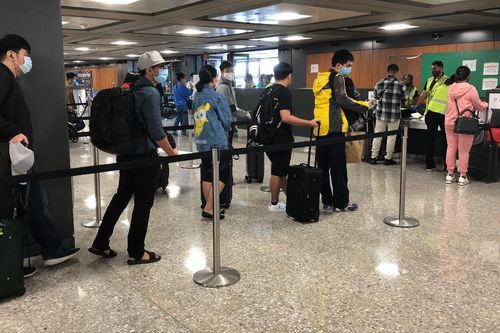 Thêm các chuyến bay đưa công dân Việt Nam từ Mỹ, Singapore về nước