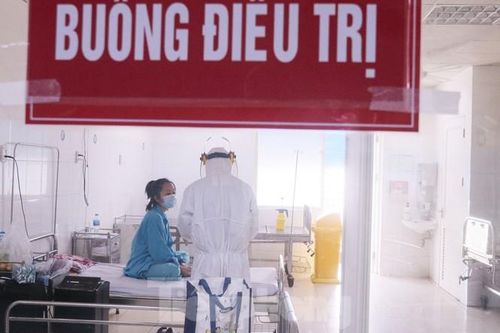 Thêm một bác sĩ của bệnh viện Đà Nẵng bị lây nhiễm SARS-CoV-2 sau 2 lần xét nghiệm âm tính