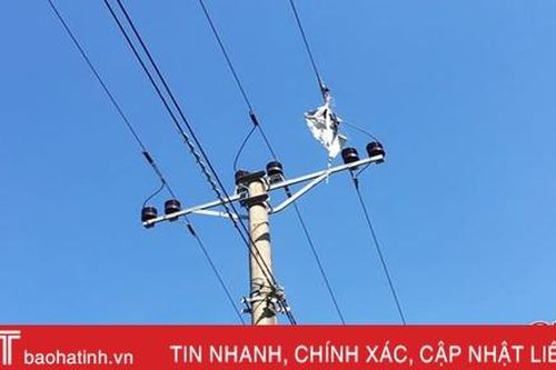 Liên tục xảy ra sự cố lưới điện do thả diều ở Nghi Xuân