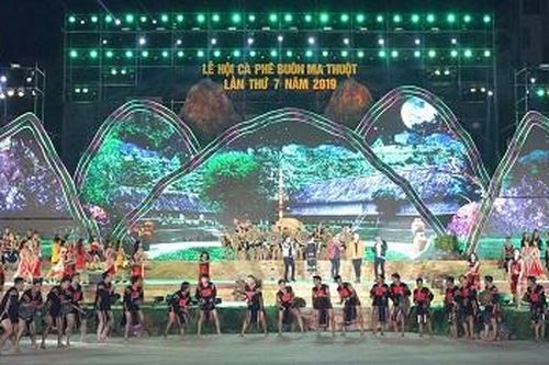 Dừng tổ chức Lễ hội Cà phê Buôn Ma Thuột năm 2021 do Covid-19