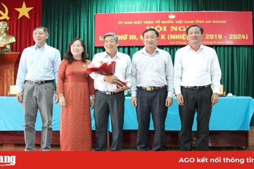 Ông Phan Trương, nguyên Chánh Văn phòng Đoàn đại biểu Quốc hội tỉnh giữ chức Phó Chủ tịch UBMTTQVN tỉnh (khóa X)