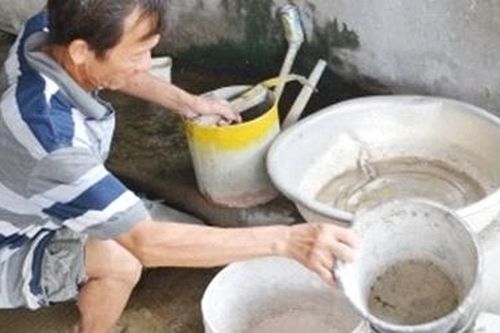 Nỗi lo nguồn nước nhiễm vôi ở Sơn Nguyên