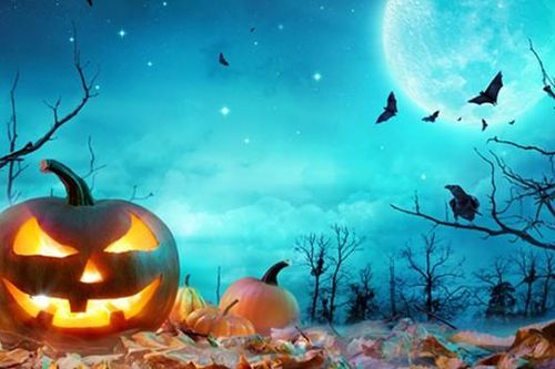 Vào đúng lễ Halloween năm nay, bạn sẽ thấy một điều đặc biệt và hiếm hoi ở trên bầu trời