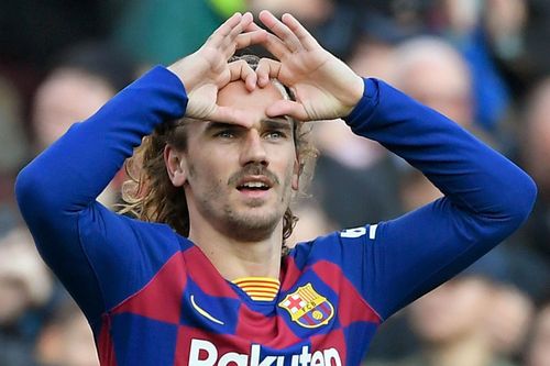 Griezmann mang PlayStation để chơi đến chung kết Champions League