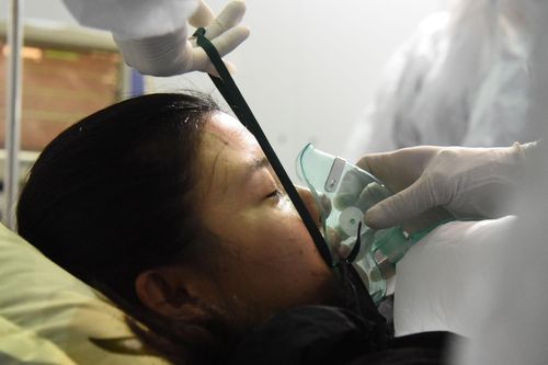 Tình huống cấp cứu bệnh nhân suy hô hấp ở Bệnh viện dã chiến Tiên Sơn
