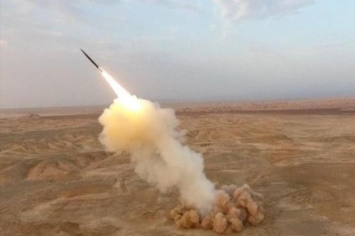 Iran cho tên lửa đạn đạo 'độn thổ' khiến vệ tinh Mỹ bất lực