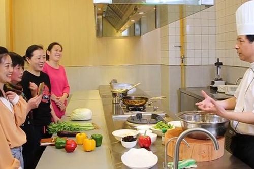 Một trường ĐH ở Thượng Hải mở ngành học về giúp việc gia đình