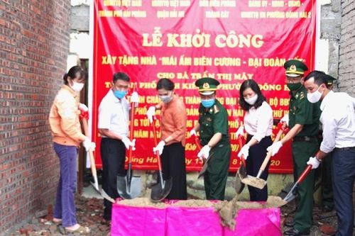 Khởi công xây dựng nhà Mái ấm biên cương tặng gia đình có hoàn cảnh khó khăn