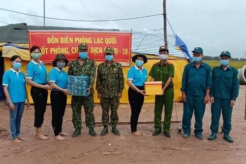 Nhiều hoạt động hỗ trợ thiết thực hướng về các tổ, chốt phòng, chống dịch Covid-19