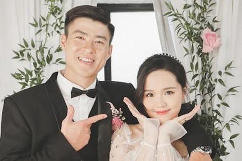 Duy Mạnh đăng ảnh 'so deep', gặp ngay đồng đội phũ và cái kết