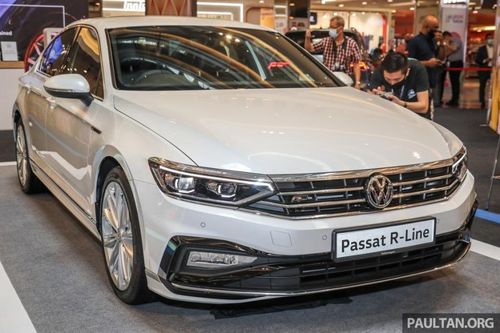 Volkswagen Passat R-Line 2020 ra mắt tại Malaysia