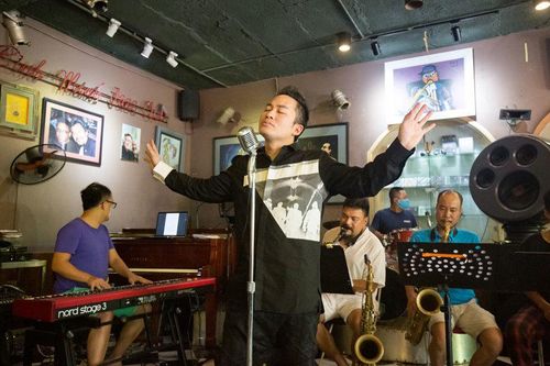 Tùng Dương phiêu cùng Jazz với pianist Tuấn Nam