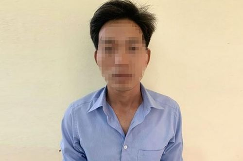 Khởi tố gã đàn ông dâm ô bé gái ở nơi công cộng