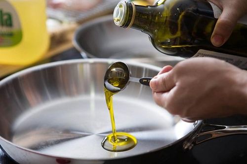 Sử dụng dầu ăn thế nào để tốt cho sức khỏe?