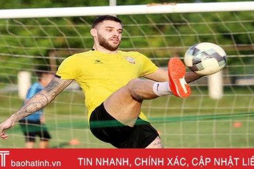 Cầu thủ Hồng Lĩnh Hà Tĩnh trở lại tập luyện