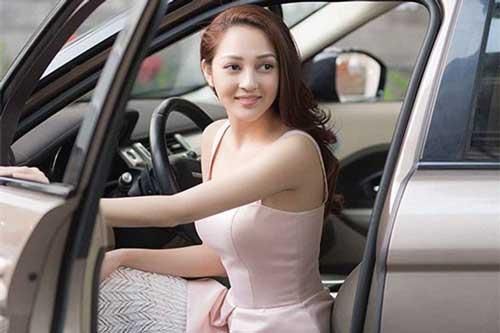 'Công chúa bình dân' Bảo Anh giàu có tới cỡ nào?