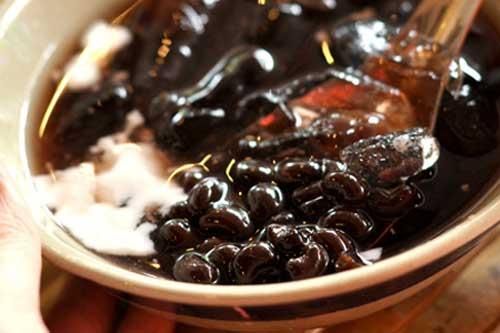 Cách nấu chè đậu đen nhanh nhừ, giữ nguyên chất bổ, thanh mát mùa hè
