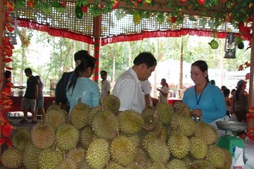 Người Thái tăng mua rau quả Việt