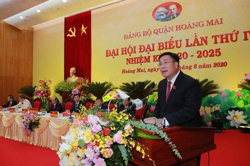 Đồng chí Nguyễn Quang Hiếu được bầu giữ chức Bí thư Quận ủy Hoàng Mai
