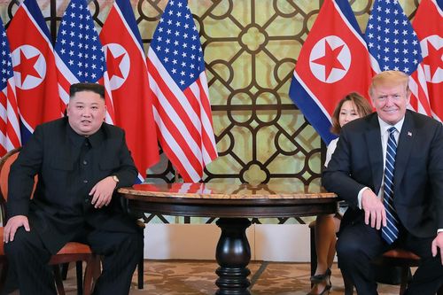 Nhà báo Mỹ tiết lộ 25 bức thư cá nhân giữa Tổng thống Trump và ông Kim Jong-un