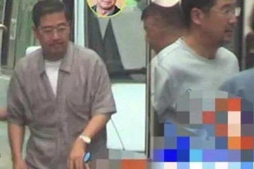 'Càn Long' Trương Quốc Lập phờ phạc, bước đi run rẩy ở tuổi 65
